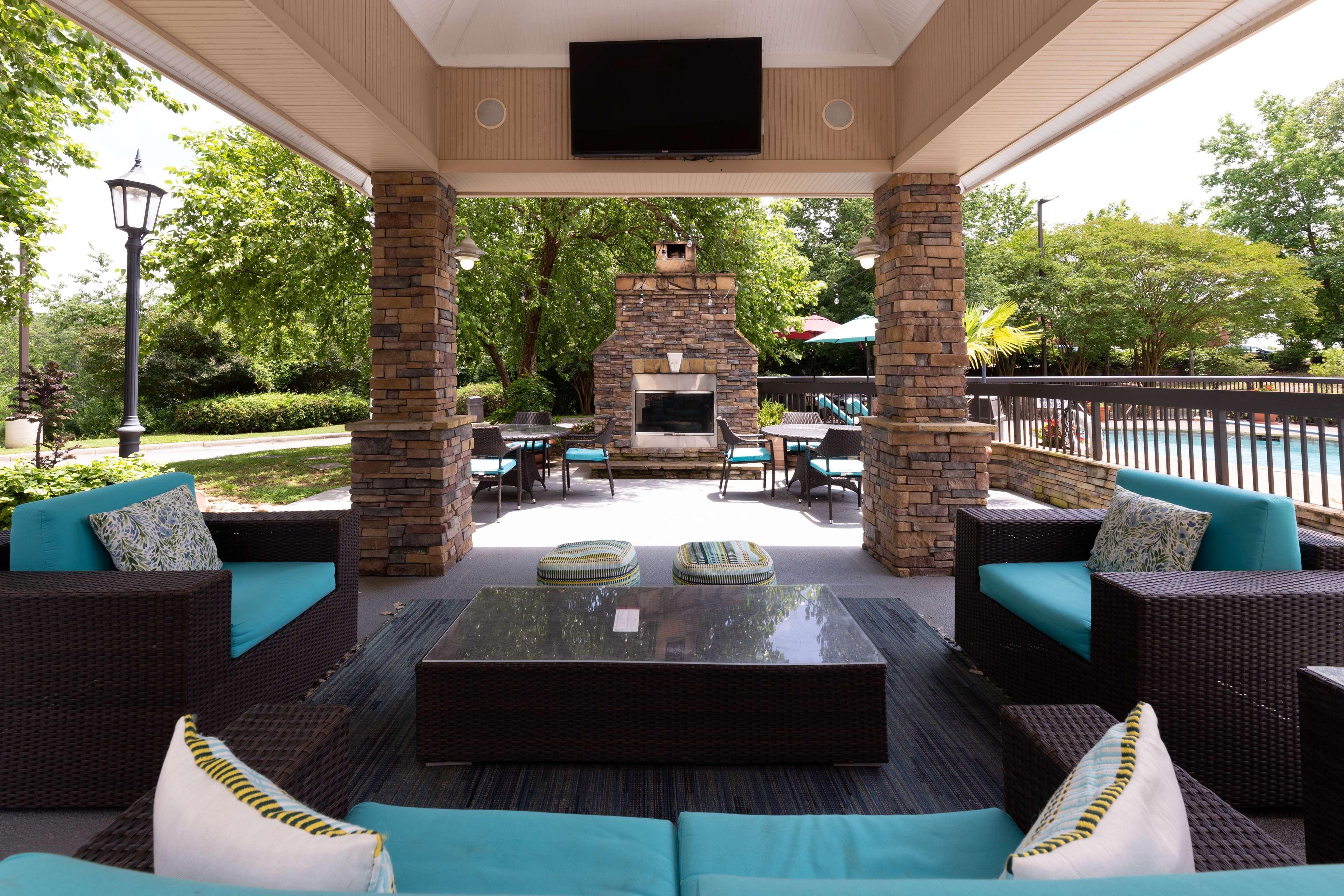 Hampton Inn Columbia I-26/Harbison Blvd Kültér fotó