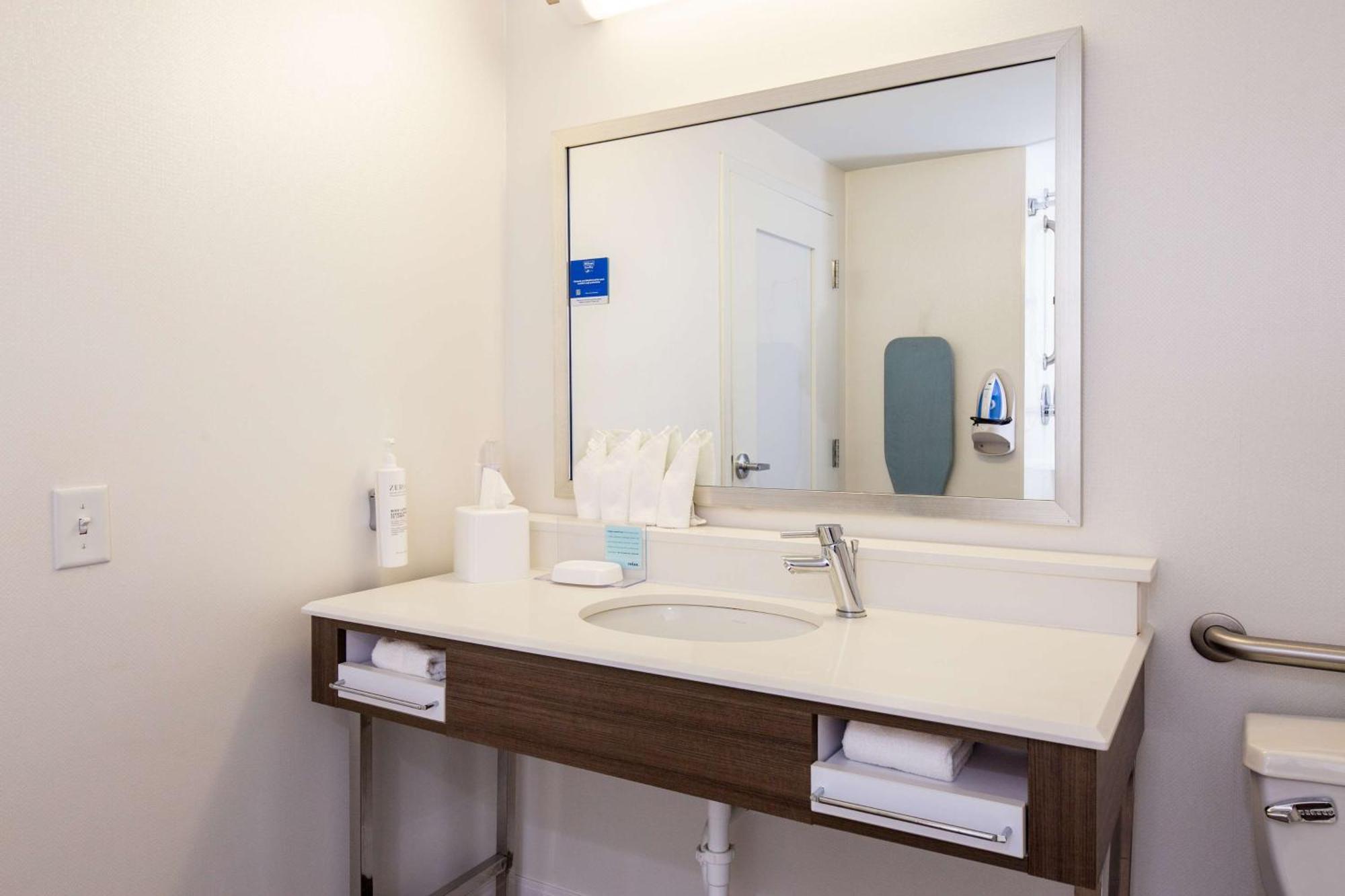 Hampton Inn Columbia I-26/Harbison Blvd Kültér fotó