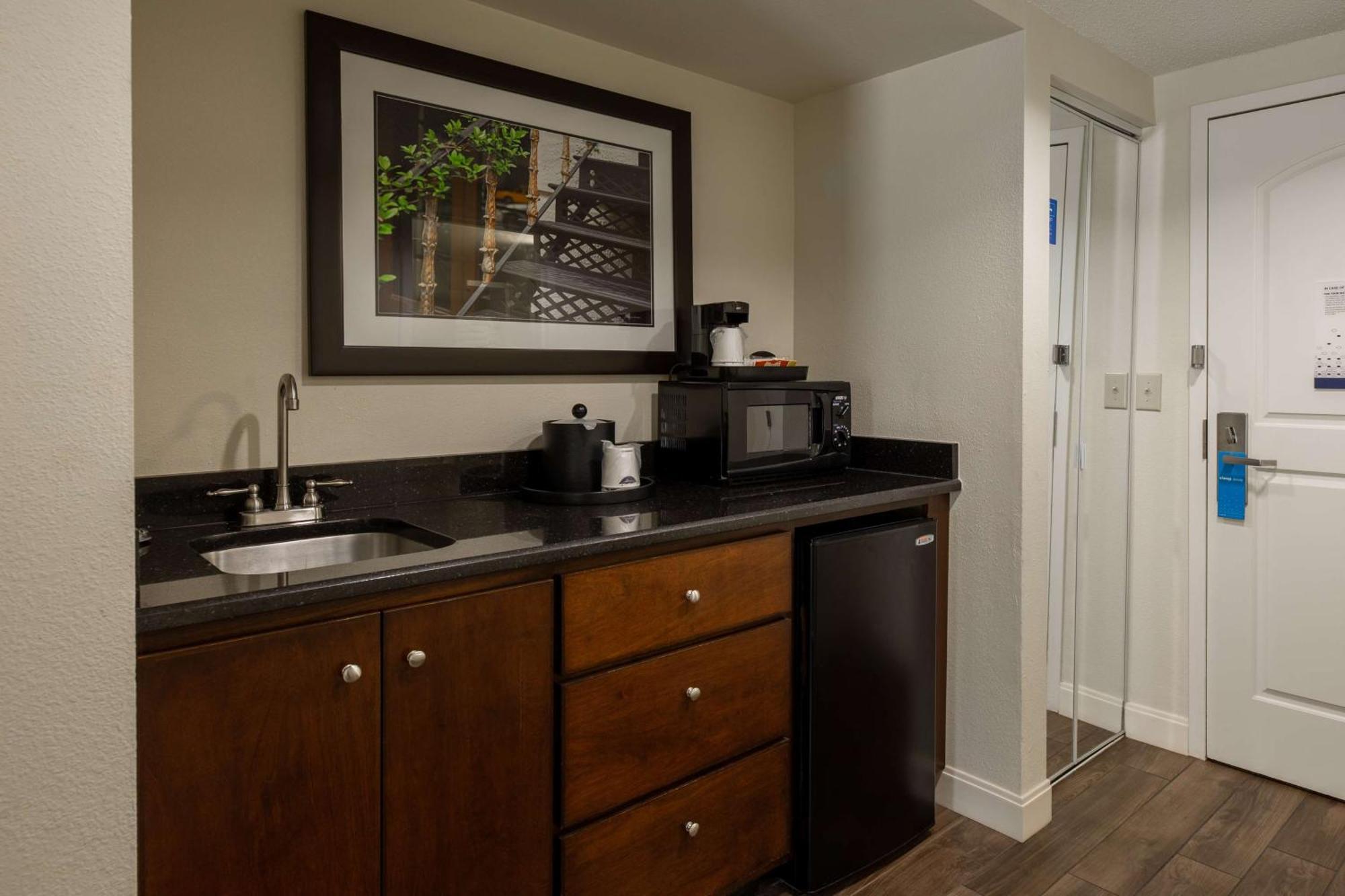 Hampton Inn Columbia I-26/Harbison Blvd Kültér fotó
