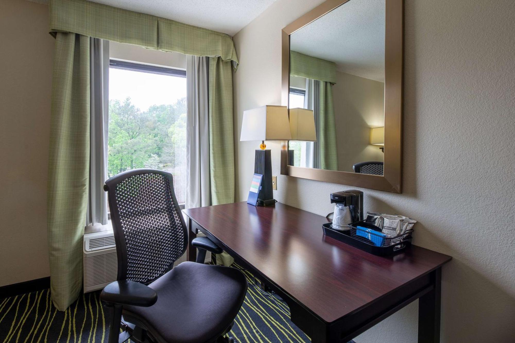 Hampton Inn Columbia I-26/Harbison Blvd Kültér fotó